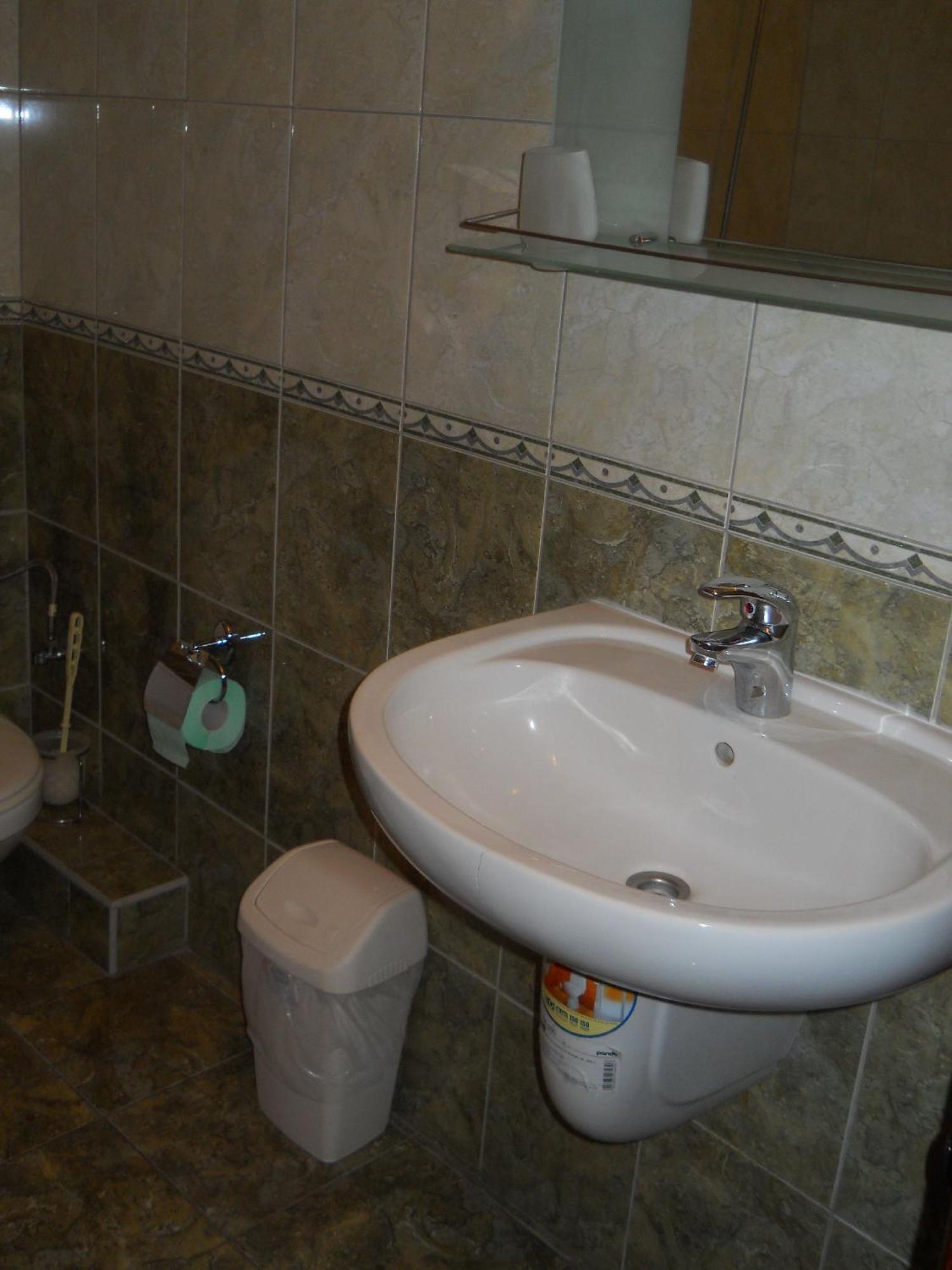 Diplomat Aparthotel Kiev Extérieur photo
