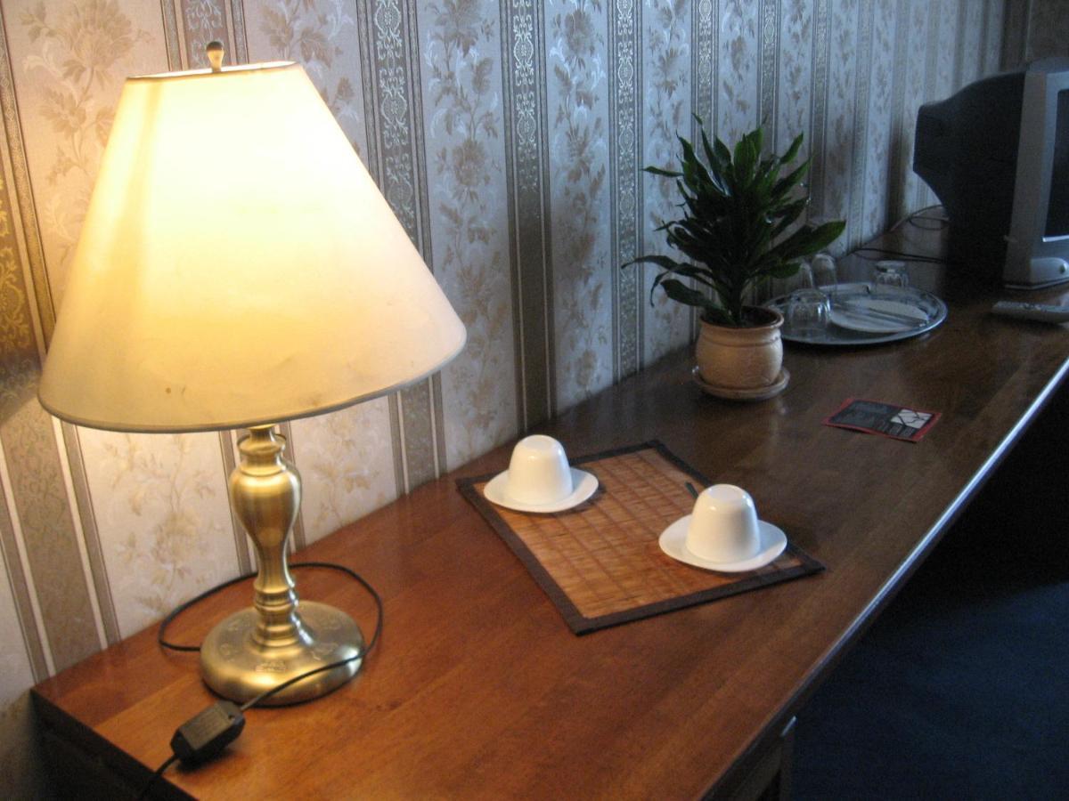 Diplomat Aparthotel Kiev Chambre photo