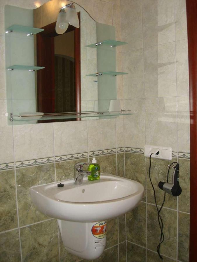 Diplomat Aparthotel Kiev Chambre photo